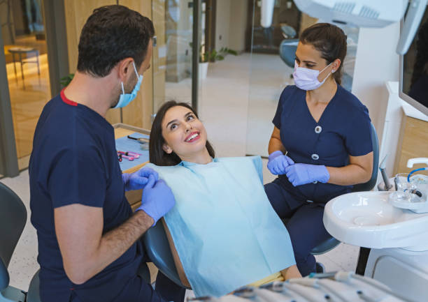 Best Tooth Extraction  in Cockrell Hill, TX